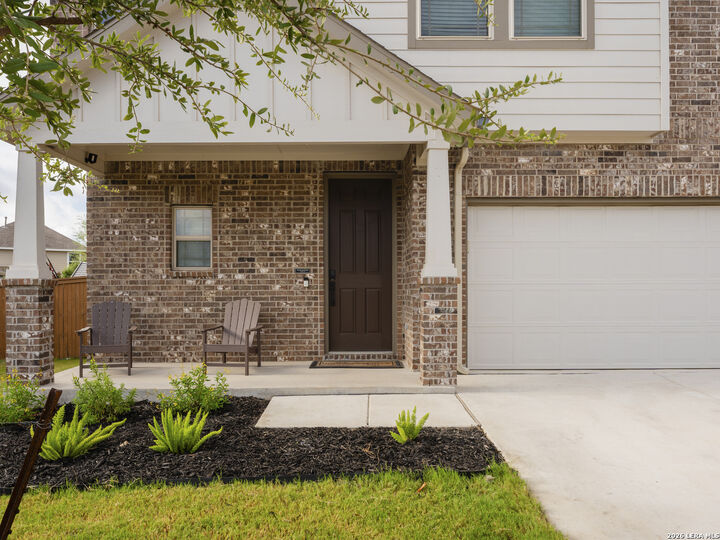 Property Photo: 2033 Egret Ave TX 78132