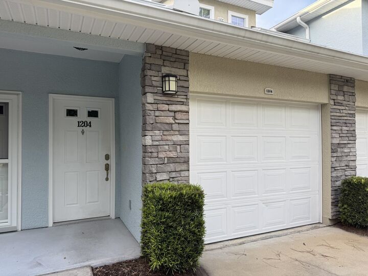 Property Photo: 155 Bayberry Cir 1204 FL 32086