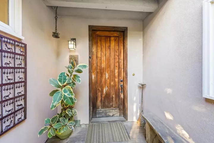 Property Photo:  1751 Eolus Avenue  CA 92024 
