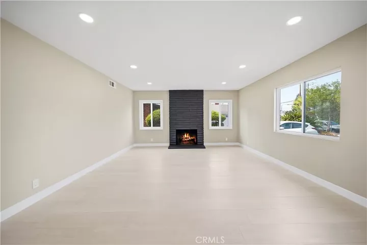 Property Photo:  9183 Beachy Avenue  CA 91331 