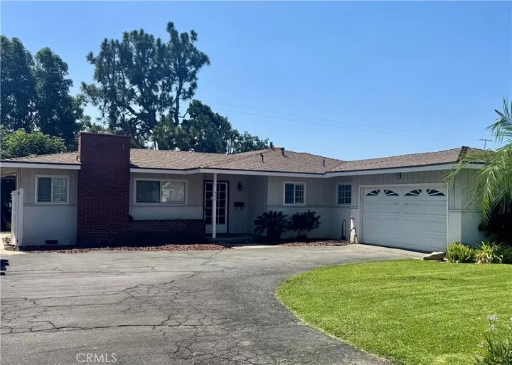 Property Photo: 434 E Carroll CA 91741