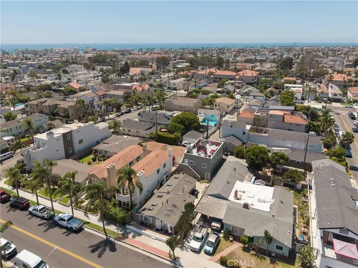 Property Photo:  711 Huntington  CA 92648 