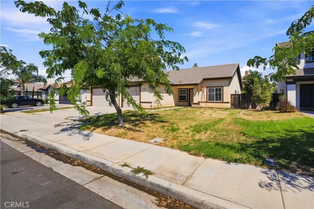 Property Photo: 4330 Amber Ridge CA 92545