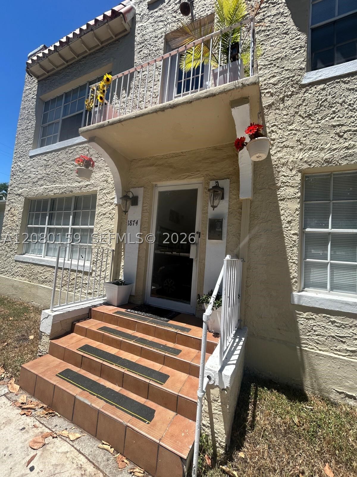 Property Photo: 1874 SW 3rd Ave 9 FL 33129