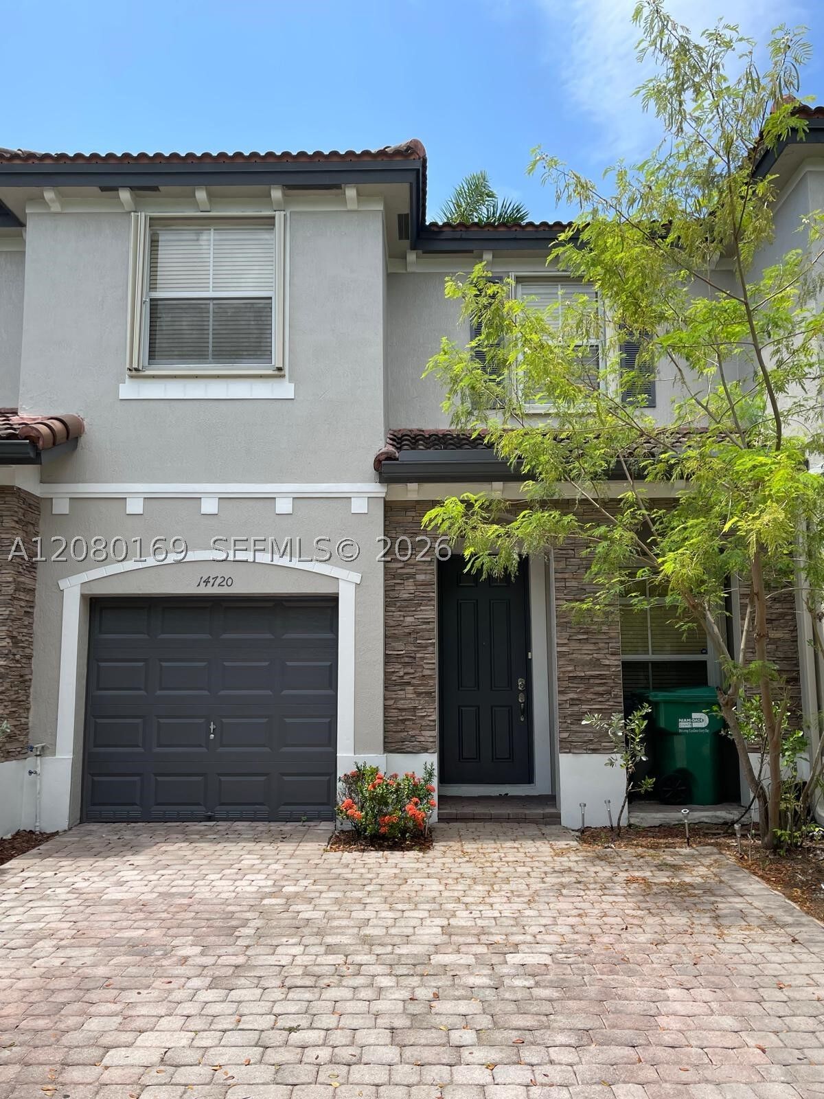 Property Photo:  14720 SW 25th Ln 14720  FL 33185 