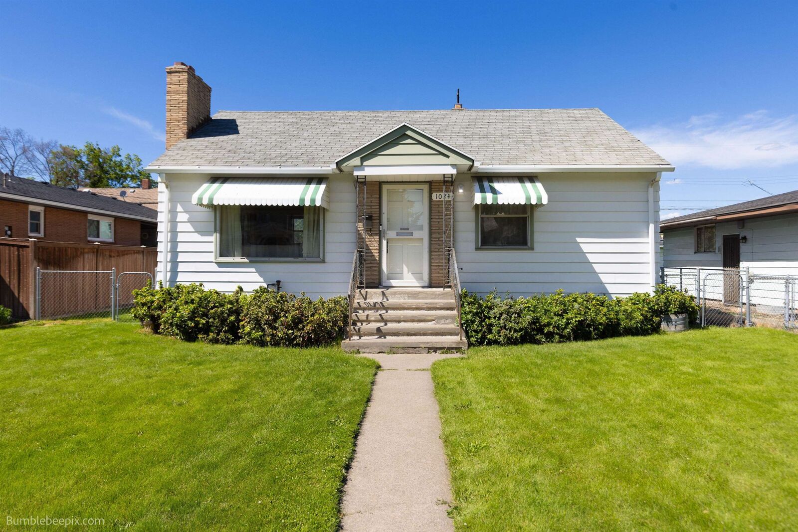Property Photo: 1024 W Cleveland Ave WA 99205