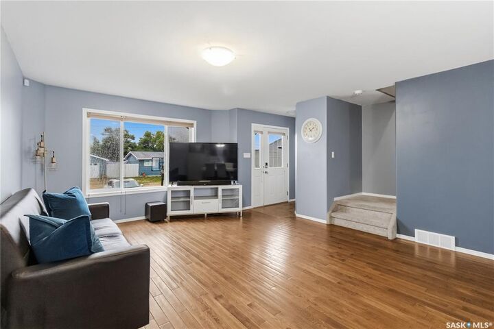 Property Photo:  205B 3rd Avenue  SK S0K 0A0 