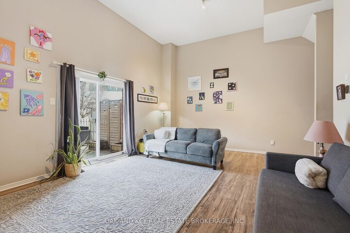 Property Photo:  18 Chapman Court  ON N6G 5A7 