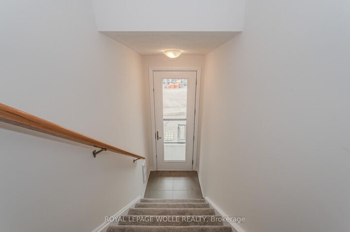 Property Photo:  142 Foamflower Place B19  ON N2V 0J1 