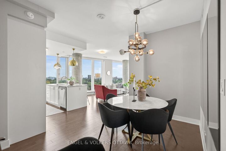 Property Photo:  1035 Bank Street 1103  ON K1S 5K3 