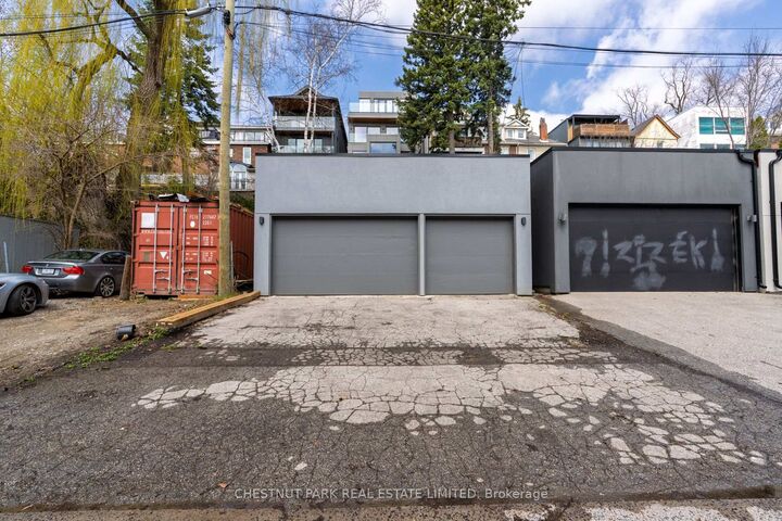 Property Photo:  15 Albemarle Avenue  ON M4K 1H6 
