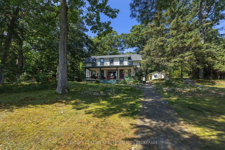 Property Photo:  99 Tremont Park Island  ON K7G 0A9 