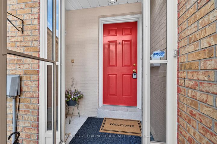 Property Photo:  58 Valdor Drive  ON M1V 1R4 
