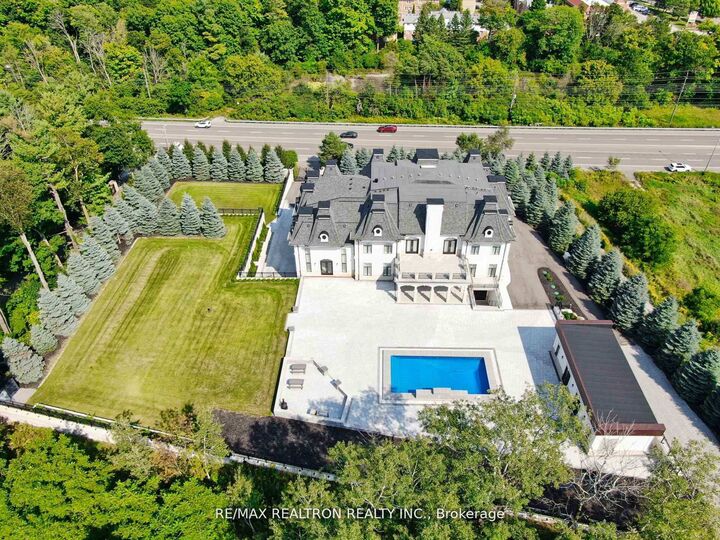 Property Photo:  14358 Bathurst Street  ON L7B 1K5 