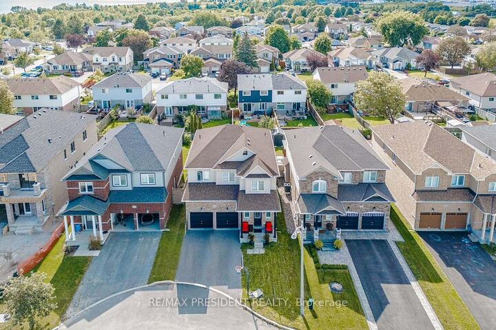 Property Photo:  1436 Mayport Drive  ON L1J 8K4 