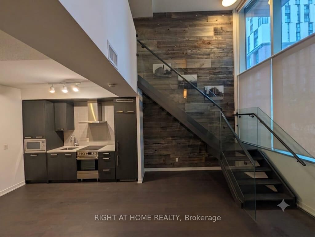 Property Photo:  455 Front Street E S115  ON M5A 0G2 