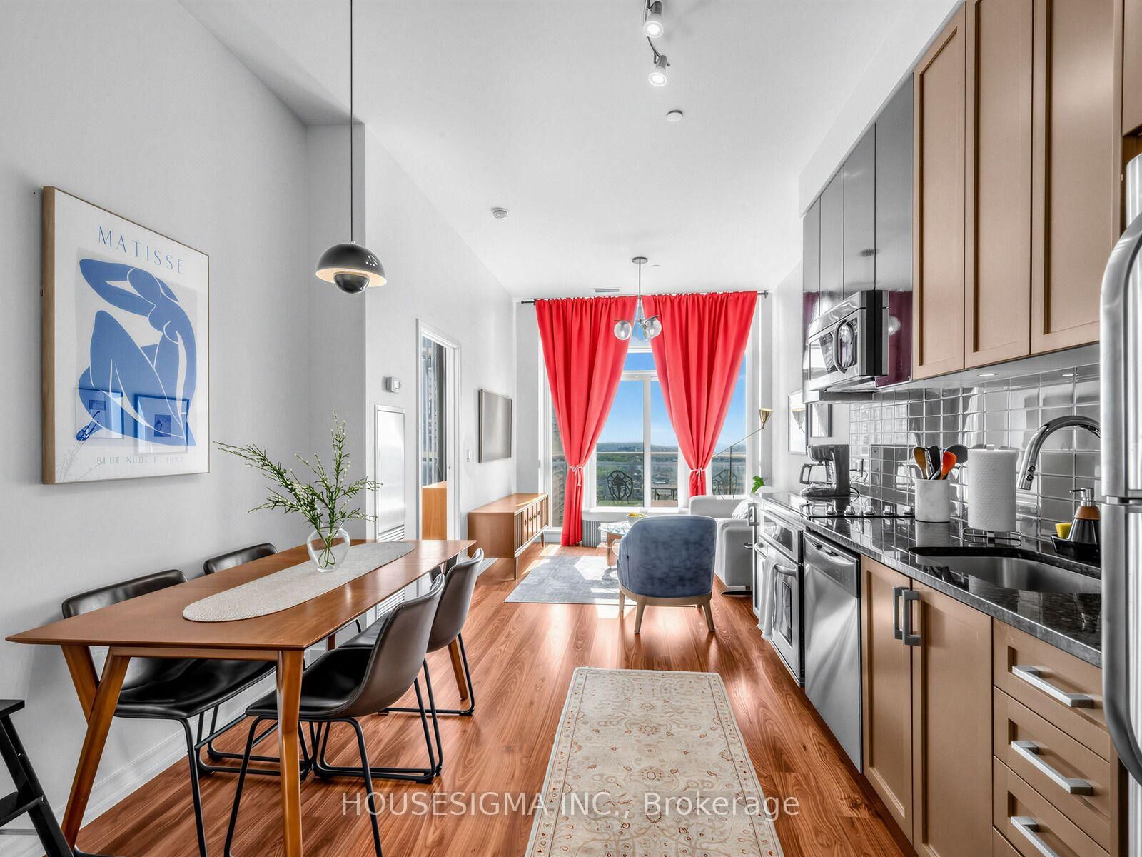 Property Photo:  89 Dunfield Avenue 3601  ON M4S 0A4 
