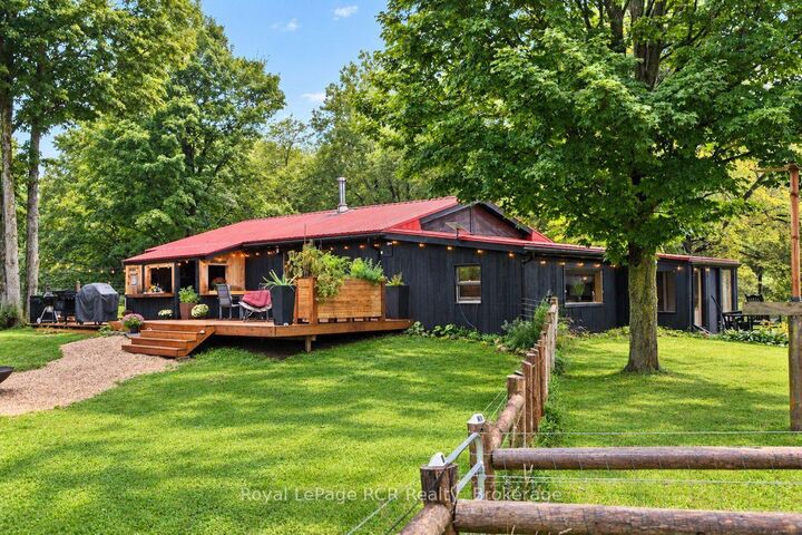 Property Photo:  585216 Sideroad 10A N/A  ON N0C 1H0 
