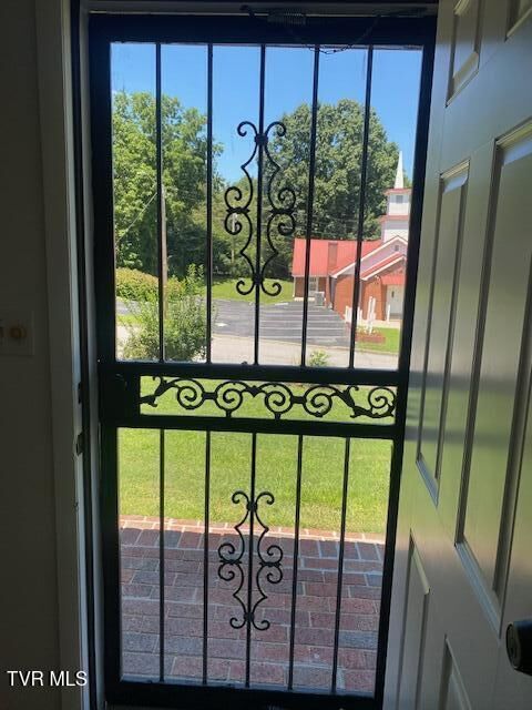 Property Photo: 1800 East Watauga Avenue TN 37601
