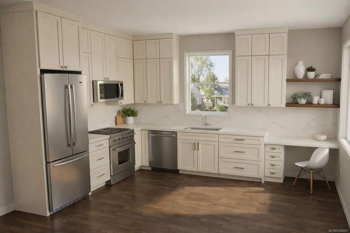 Property Photo:  768 Lindsay St #2  BC V8Z 3E1 