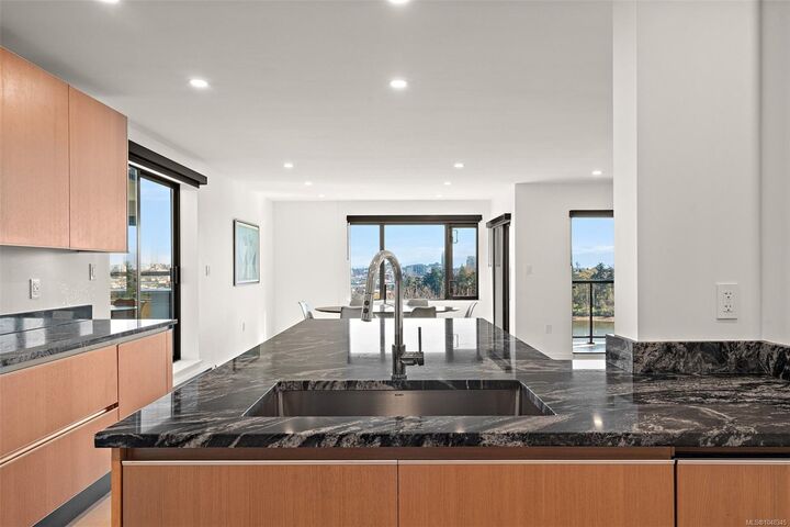 Property Photo:  103 Gorge Rd E #Ph1  BC V9A 6Z2 