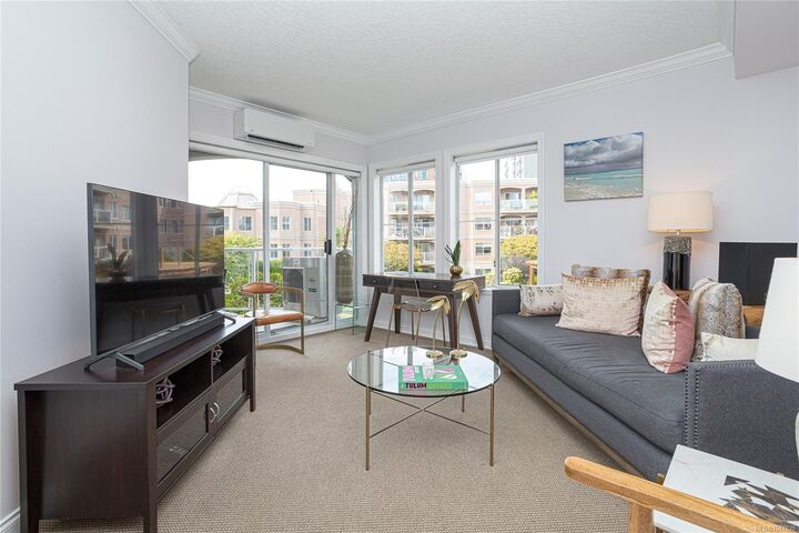 Property Photo:  405 Quebec St #224  BC V8V 4Z2 