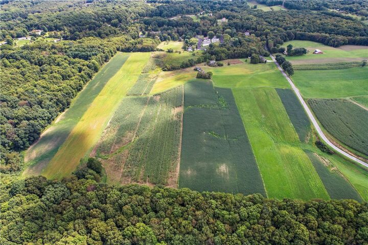 Property Photo:  160 Steele School Rd  PA 15042 