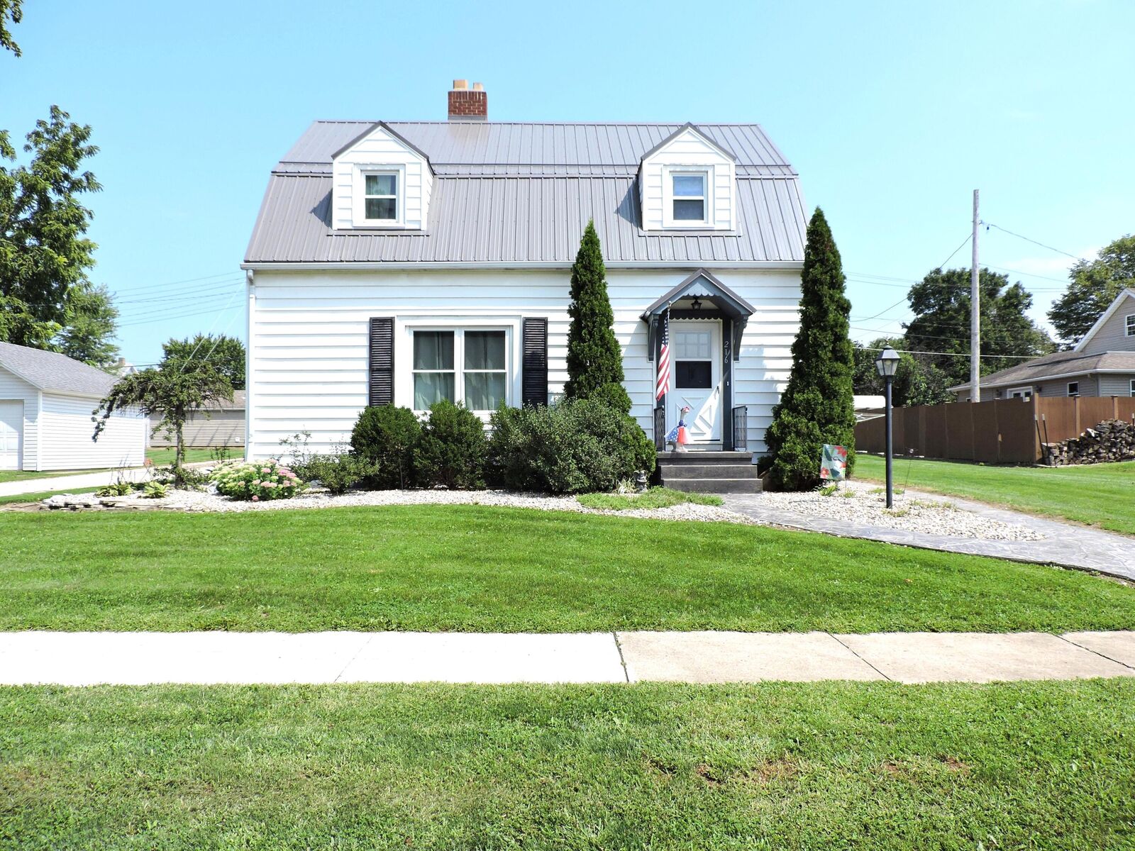 Property Photo: 216 N West Street OH 45885