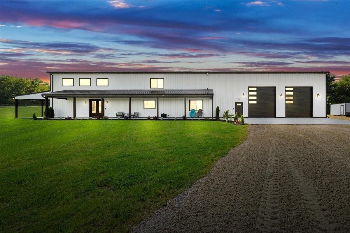 Property Photo:  711 E US 42  OH 45385 