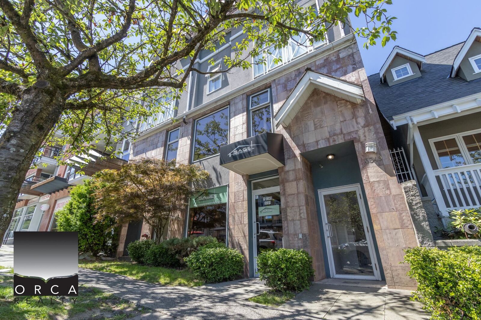 Property Photo:  3349 Dunbar Street 102  BC V6S 2B9 
