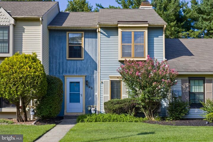Property Photo:  43 Tynemouth Court  NJ 08691 