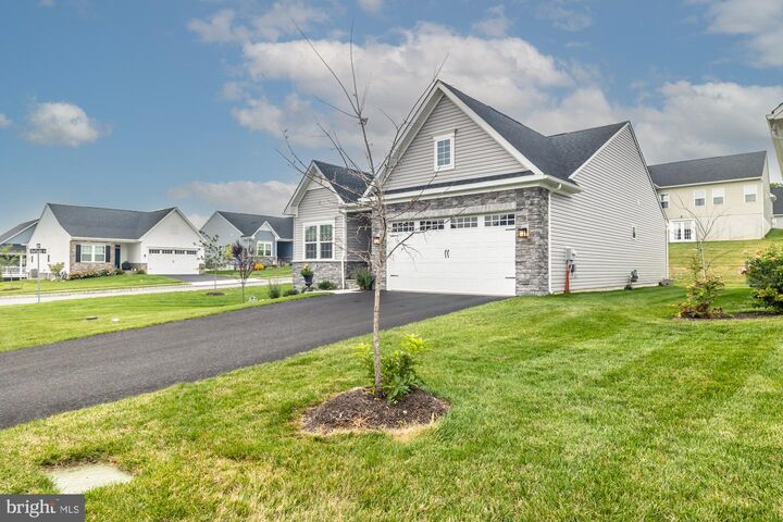 Property Photo:  1206 Gilray Drive  PA 19335 