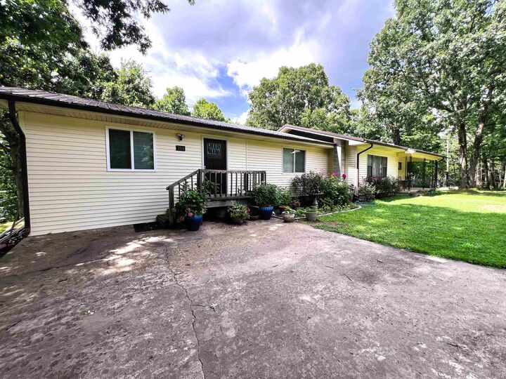 Property Photo:  304 Cozahome Road  AR 72639 