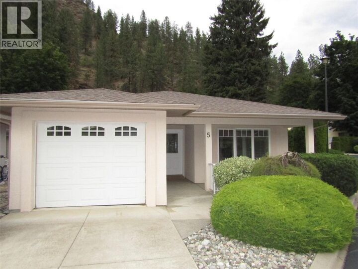 Property Photo:  707 76th Avenue #5  BC V0H 1H0 