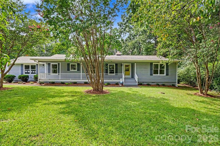 Property Photo:  3201 Fairforest Drive  NC 28104 