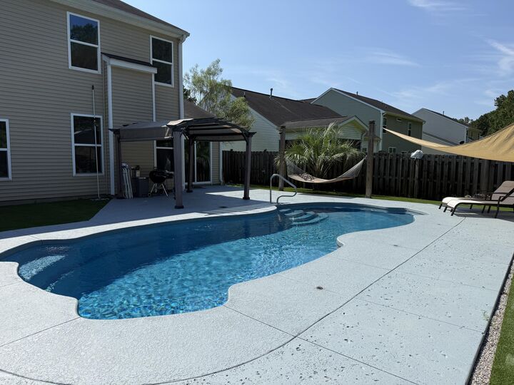 Property Photo:  200 Alpine Road  SC 29485 