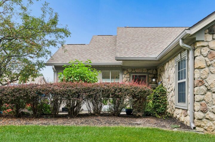 Property Photo:  8612 Stonewoods Lane  OH 43065 