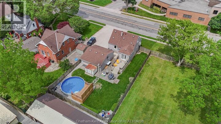 Property Photo:  64 Park Avenue East  ON N7M 3V4 