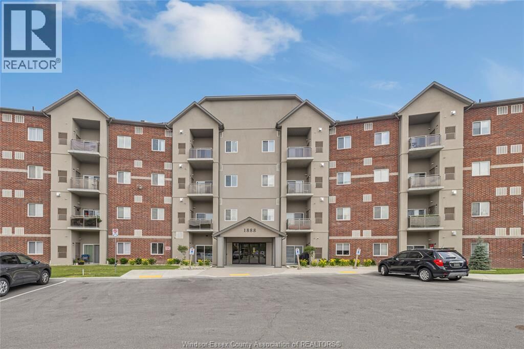 Property Photo:  1888 Westview 101  ON N9H 2R8 