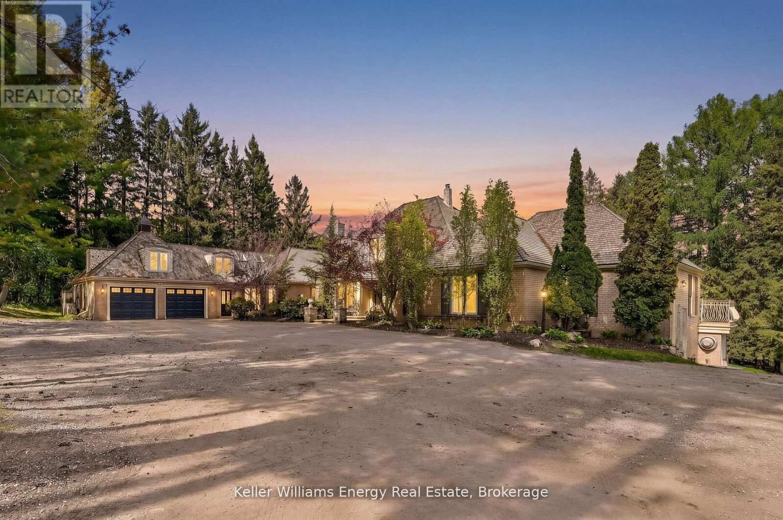 Property Photo: 7925 Cedarbrook Trail ON L1M 1L9