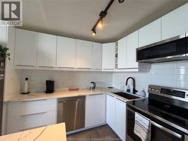 Property Photo: 111 Riverside Drive East 1415 ON N9A 2S6