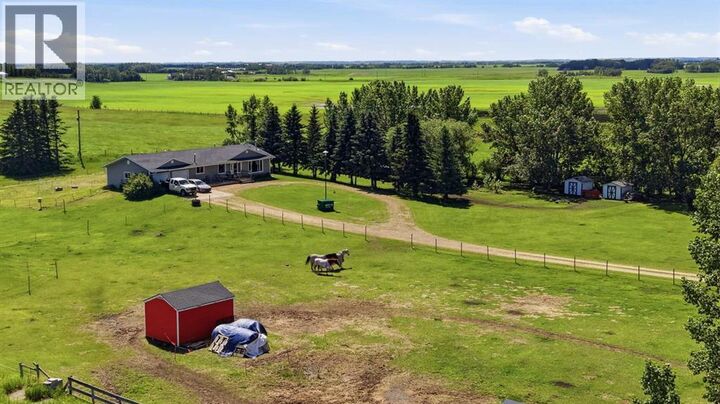 Property Photo:  17431 Township Road 444  AB T0B 3Y0 