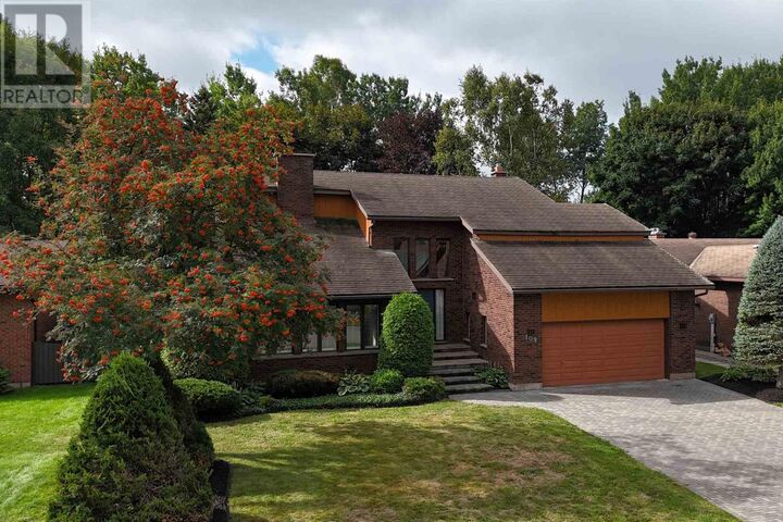 Photo de la propriété:  109 Greenview Ln  ON P6A 1L1 