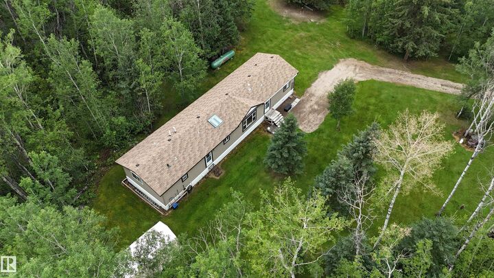 Property Photo:  49214 RR 53  AB T0C 1W0 