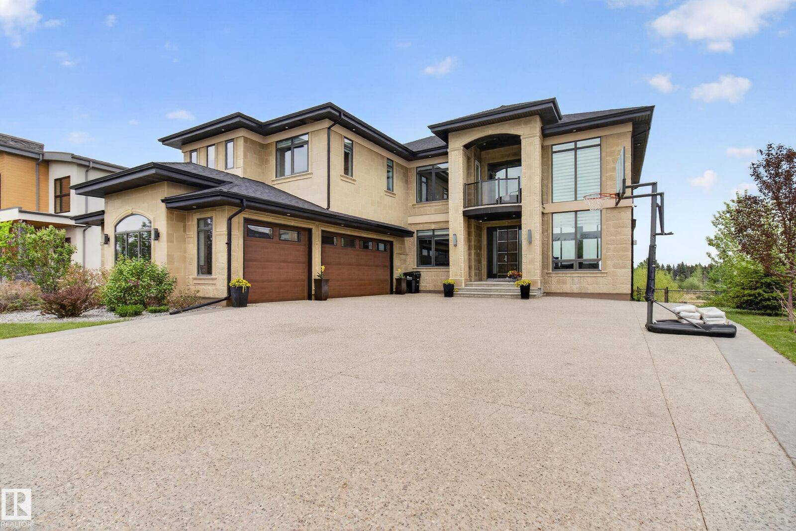 Property Photo:  85 52320 Rge Road 231  AB T8B 1A9 