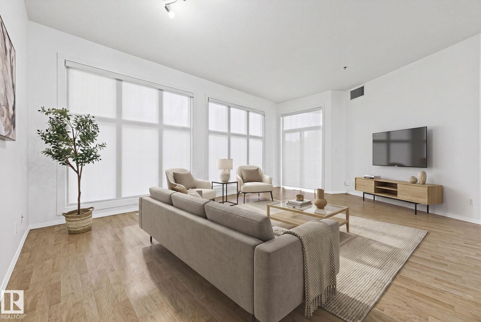 Property Photo:  10147 112 Street NW 308  AB T5K 1M1 
