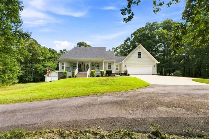 Property Photo:  540 Davis Road  GA 30248 