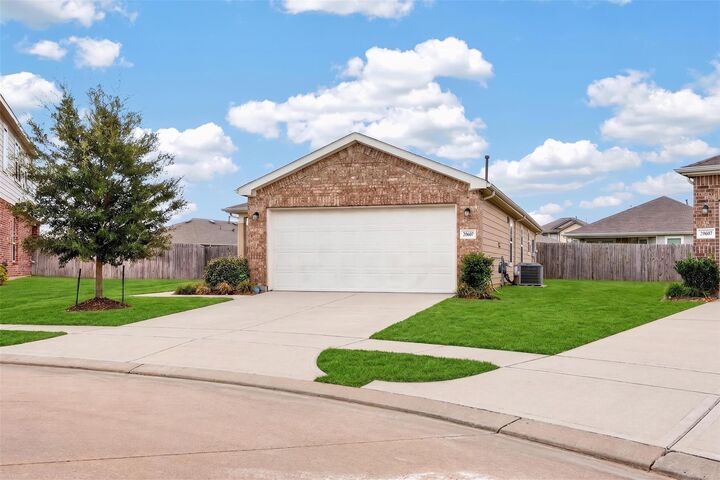 Property Photo:  20603 Alta Fields Ct  TX 77449 