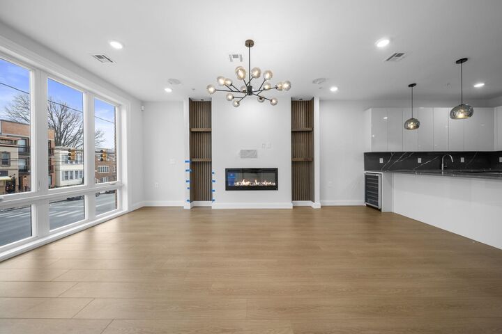 Property Photo:  3447 John F Kennedy Blvd 2  NJ 07307 