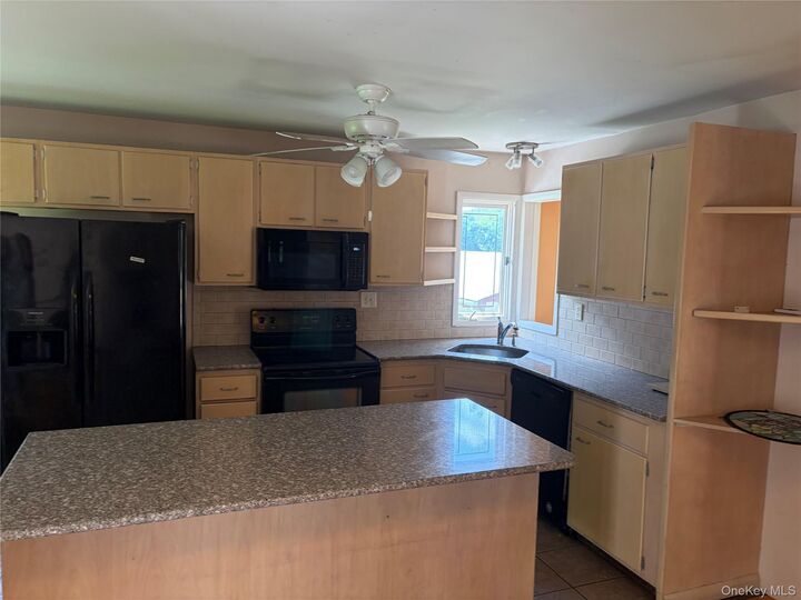 Property Photo:  58 Lake Road  NY 10989 